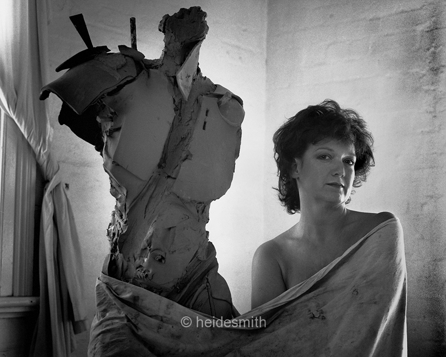 maria kuczynska - sculptor - 1990