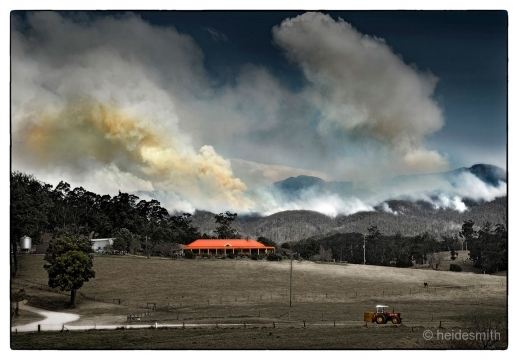 gulaga burning - LELA021