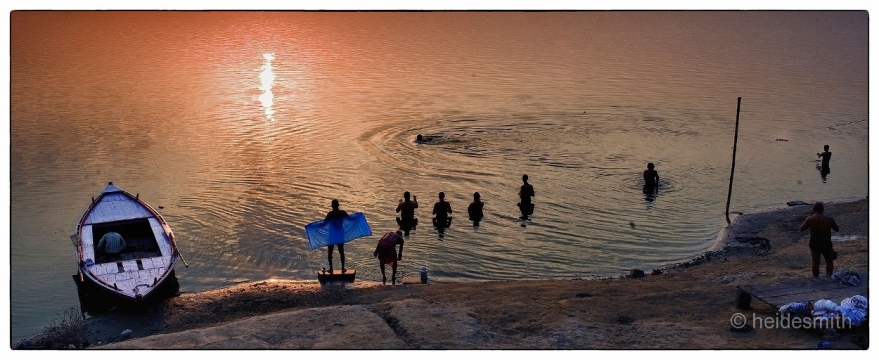 ganges dip - 2009 - LELA020