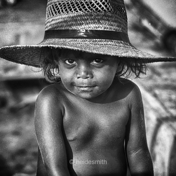 Samuela's hat - 1988 - LETI038