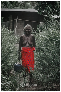 The red skirt - 1987 - LETI037