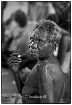 Woman with pipe - 1988 - LETI048