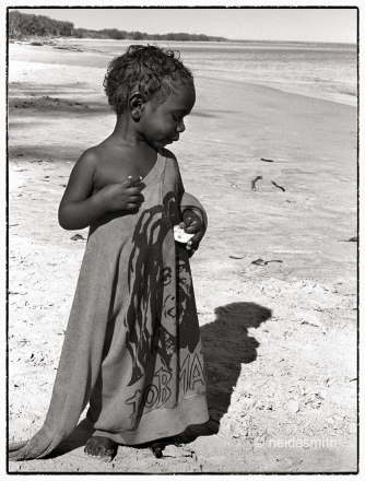 dressed for the beach - 1988 - VIA007
